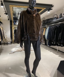 Jope/kasukas naarits v??ga suurus EU 48