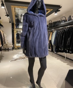 Шуба норка с капюшоном размер EU 36