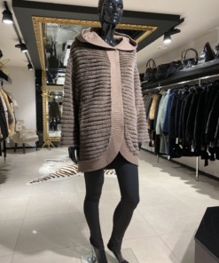 Jope kapuutsiga naarits + vill suurus EU 40