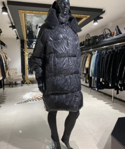 Mantel kapuutsiga riie suurus EU 42