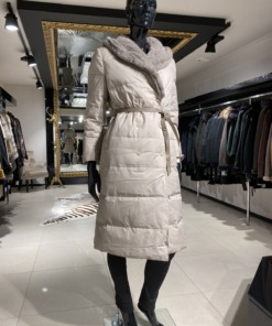 Mantel kapuutsiga riie suurus EU 34