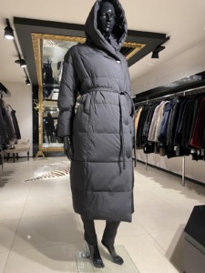 Mantel kapuutsiga riie suurus EU 38