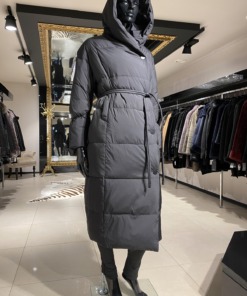 Mantel kapuutsiga riie suurus EU 40