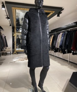 Sulemantel kapuutsiga suurus EU 38