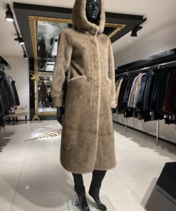 Kunst kasukas suurus EU 48