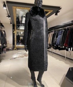 Mantel kunstkarusnahast suurus EU 40