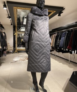 Mantel kapuutsiga riie suurus EU 46