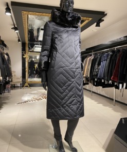 Mantel kapuutsiga riie suurus EU 40