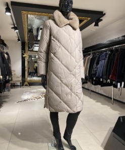 Mantel kapuutsiga riie suurus EU 44