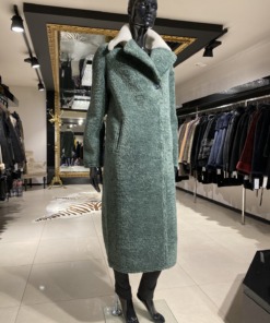 Mantel kunstkarusnahast suurus EU 36