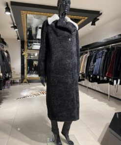 Mantel kunstkarusnahast suurus EU 44