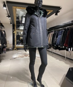 Jope kapuutsiga riie suurus EU 44