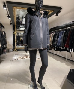 Jope kapuutsiga riie suurus EU 36