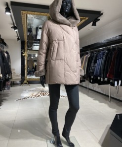 Jope kapuutsiga riie suurus EU 46