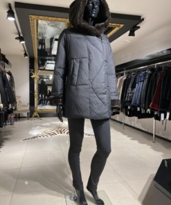 Jope kapuutsiga riie suurus EU 48