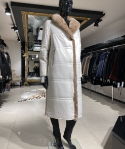 Mantel kaamelivillaga suurus EU 46