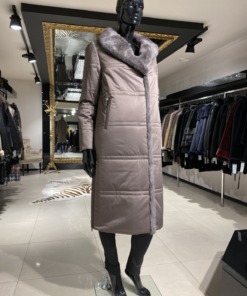 Mantel kaamelivillaga suurus EU 46