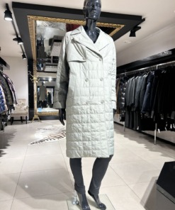 Mantel riiest suurus EU 44