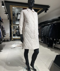 Mantel riiest suurus EU 44