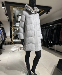 Jope riie kaputsiga EU 44