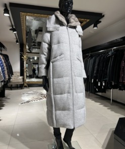 Mantel riie kaputsiga EU 44