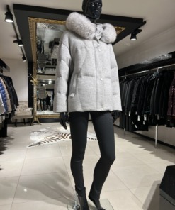 Jope riie kaputsiga EU 44