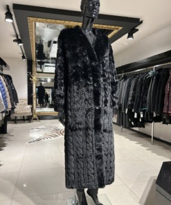 Kasukas kunstkarusnahast EU 44